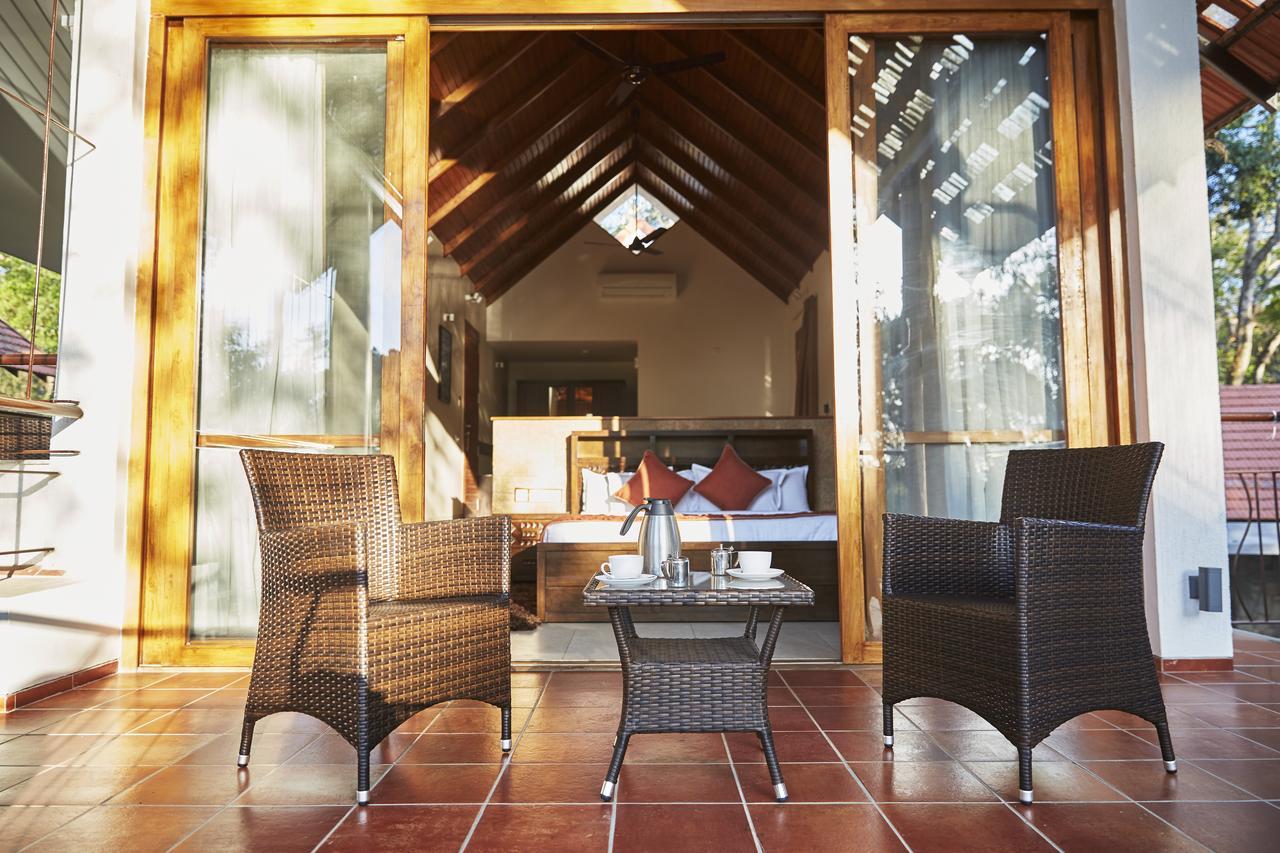 ホテル The Birchwood Retreat, マディケーリ エクステリア 写真