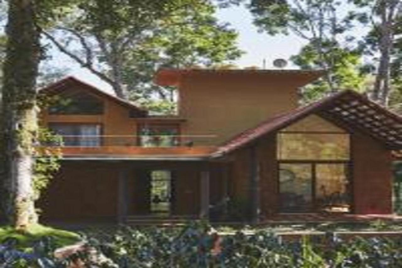 ホテル The Birchwood Retreat, マディケーリ エクステリア 写真